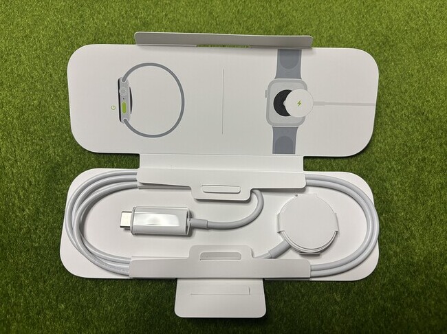充電ケーブル