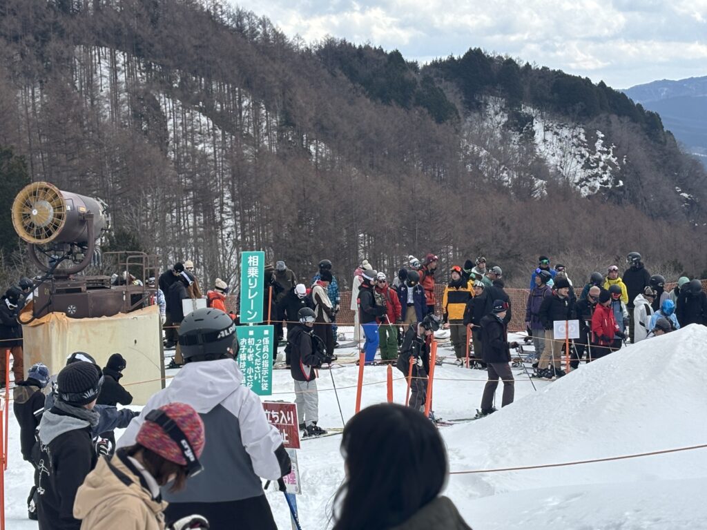 相乗りレーンの様子