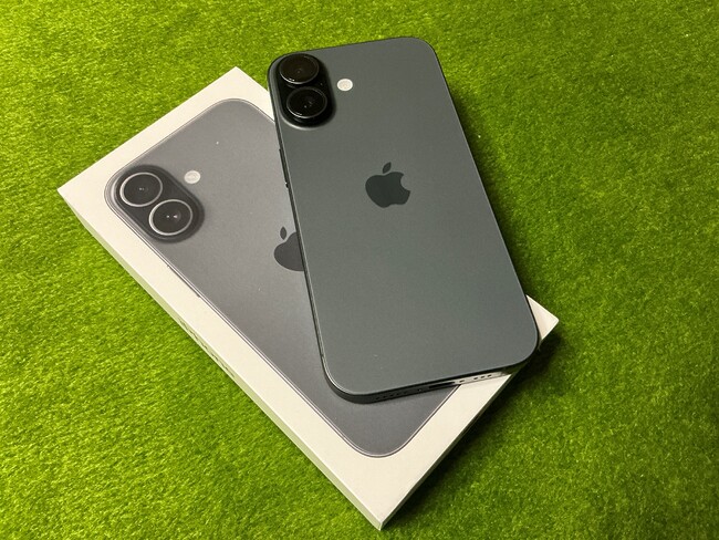 購入したiPhone17_Black